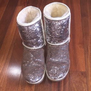 Women’s Reversible Sequin Ugg Boots